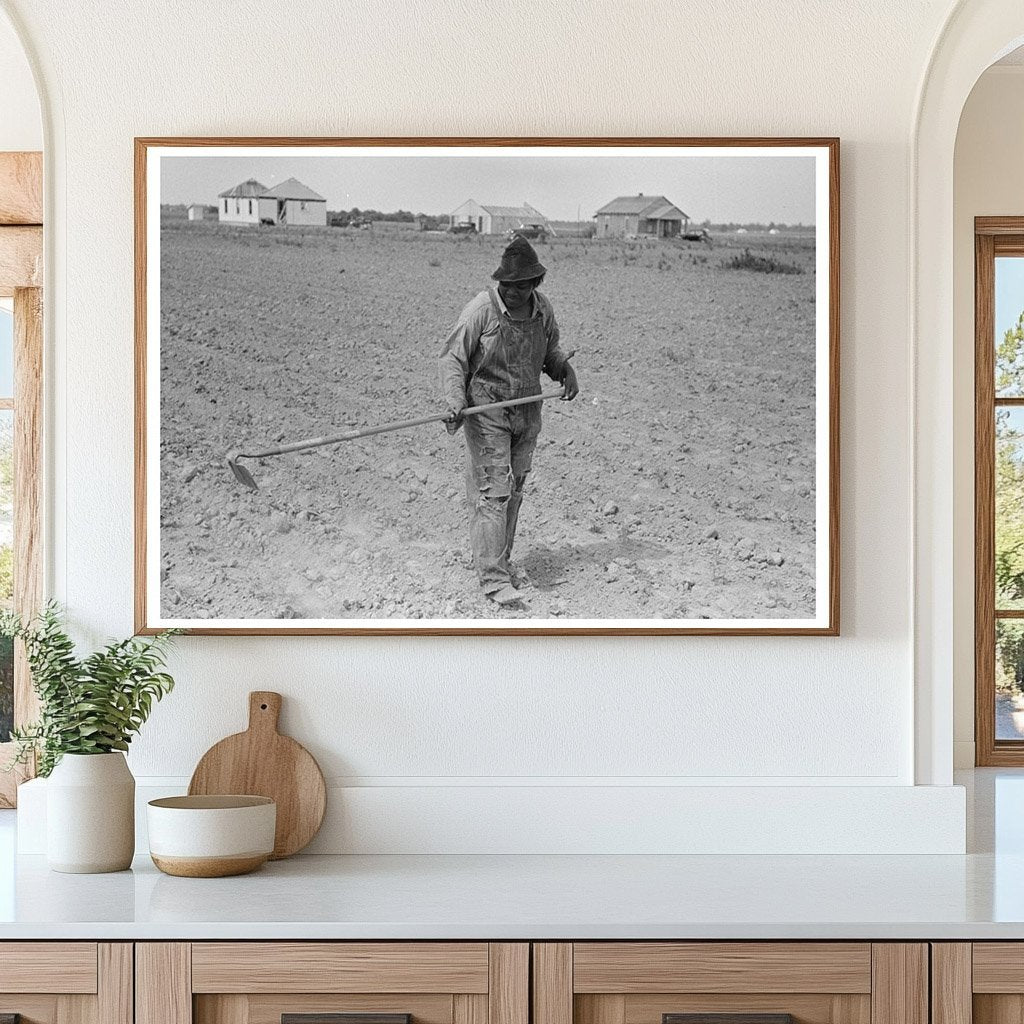 Cotton Worker in New Madrid Missouri May 1938 - Available at KNOWOL