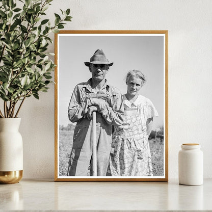 Couple with Ten Children on Reclaimed Land 1939 Oregon - Available at KNOWOL