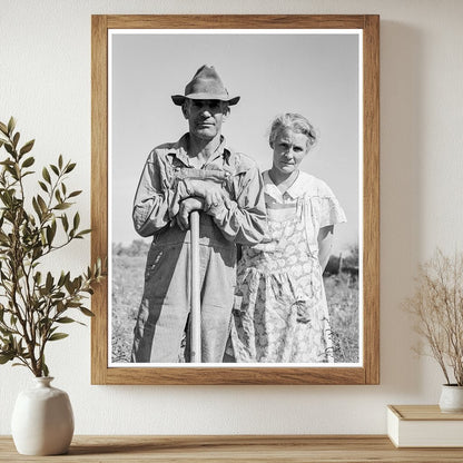 Couple with Ten Children on Reclaimed Land 1939 Oregon - Available at KNOWOL