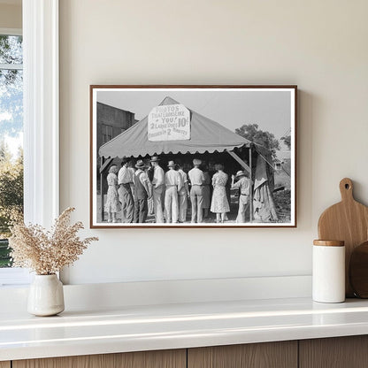 Crowd at Photographers Tent Steele Missouri August 1938 - Available at KNOWOL