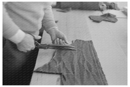 Cutting Cloth at Jersey Homesteads November 1936 - Available at KNOWOL