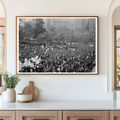 D - Day Crowd in Madison Square NYC June 6 1944 - Available at KNOWOL