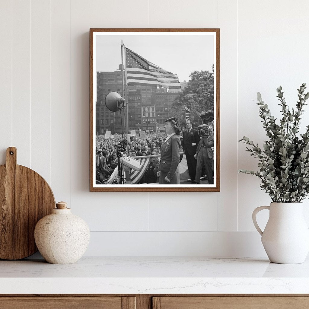 D - Day Rally Woman Addressing Crowd NYC June 6 1944 - Available at KNOWOL