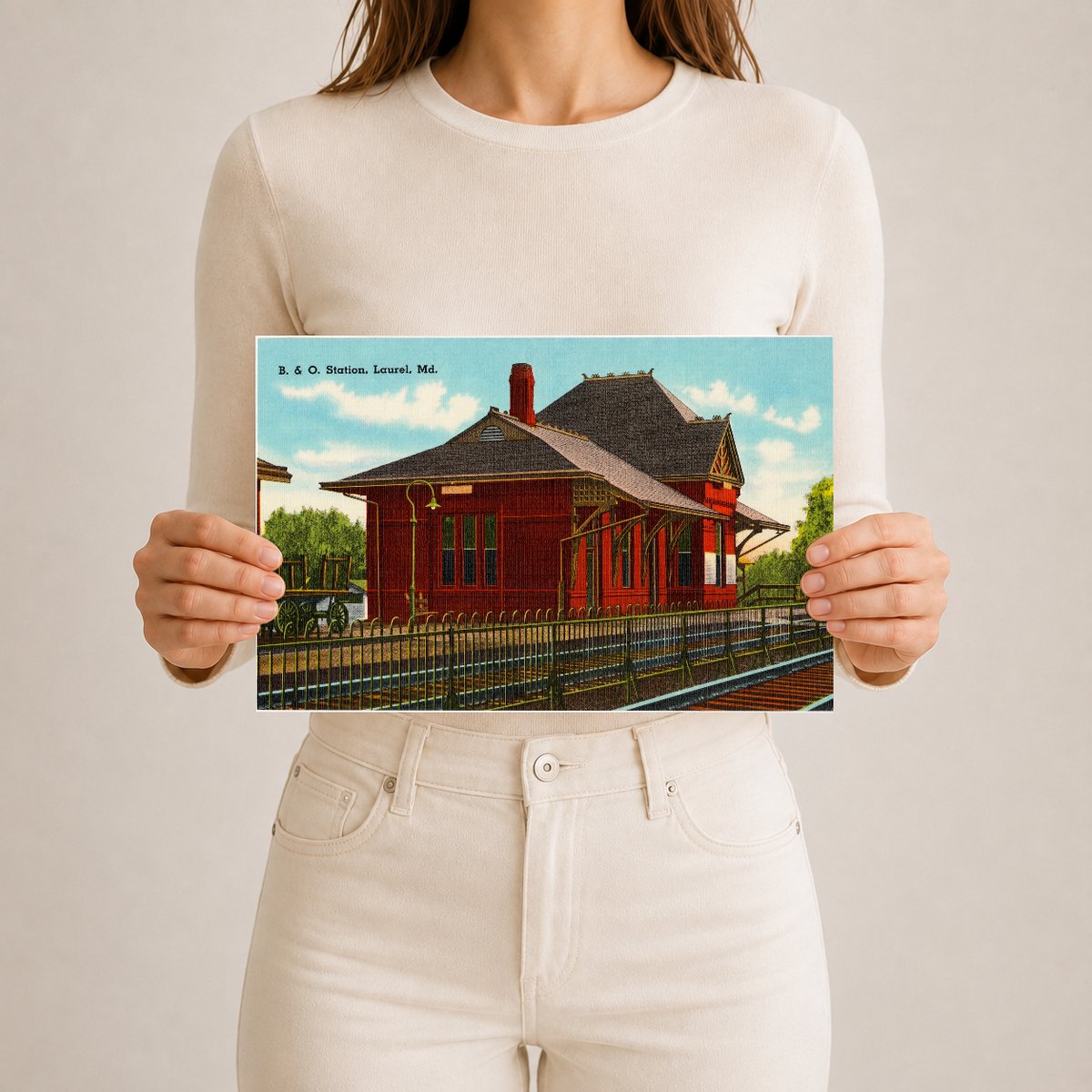 B. & O. Station, Laurel, MD — Vintage Maryland Postcard