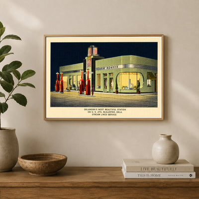 McAlester, OK: Roarin' Rohrer, Oklahoma's most beautiful station on U.S. 270, McAlester, Okla., stream lined service