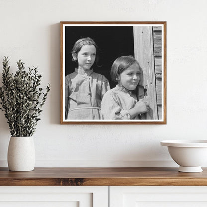 Daughters of Wage Laborer in Sugarcane Fields 1938 - Available at KNOWOL