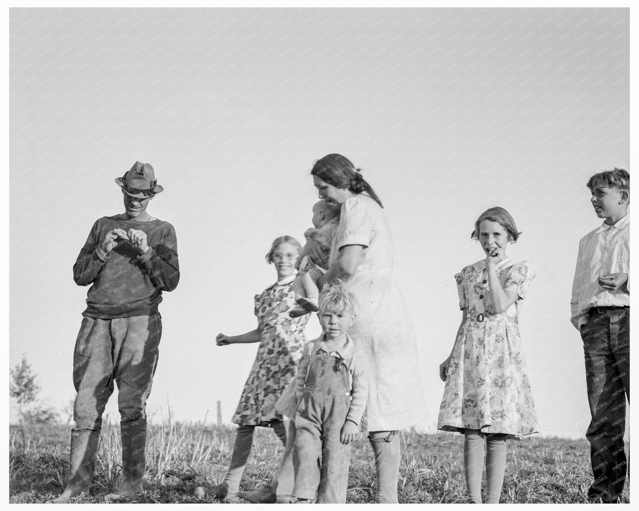 Daughtery Family in Malheur County Oregon 1939 - Available at KNOWOL