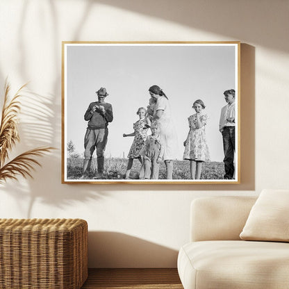 Daughtery Family in Malheur County Oregon 1939 - Available at KNOWOL