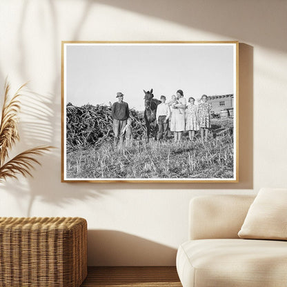 Daughtery Family in Warm Springs Oregon 1939 Vintage Photo - Available at KNOWOL