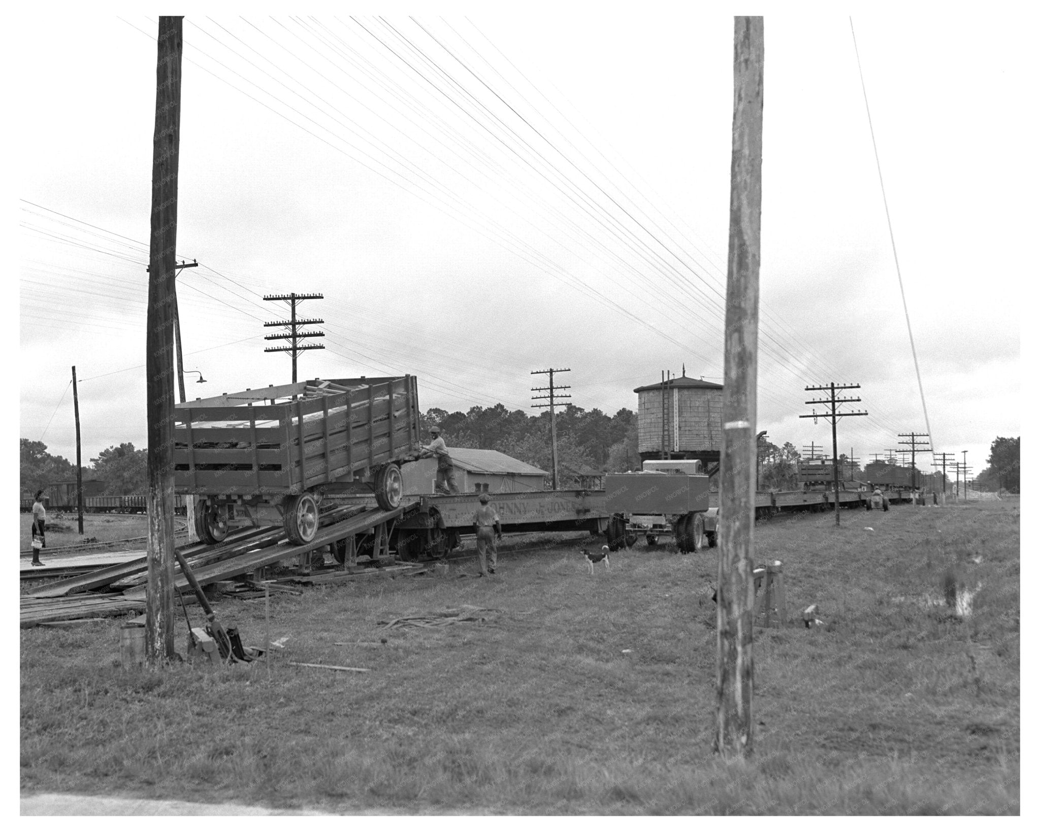 De Land Industrial Pool Florida April 1942 WWII Circus Equipment - Available at KNOWOL