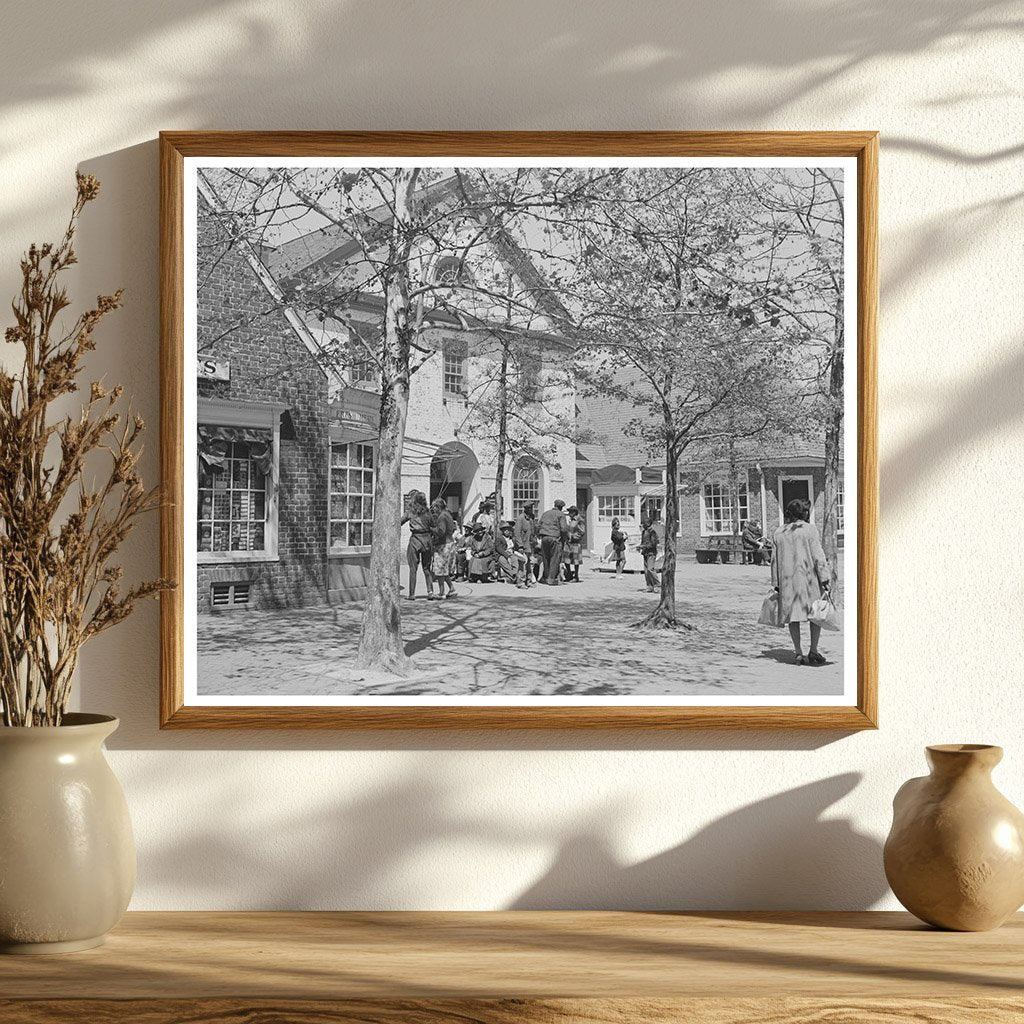 Duke of Gloucester Street Williamsburg Virginia 1943 Photo - Available at KNOWOL