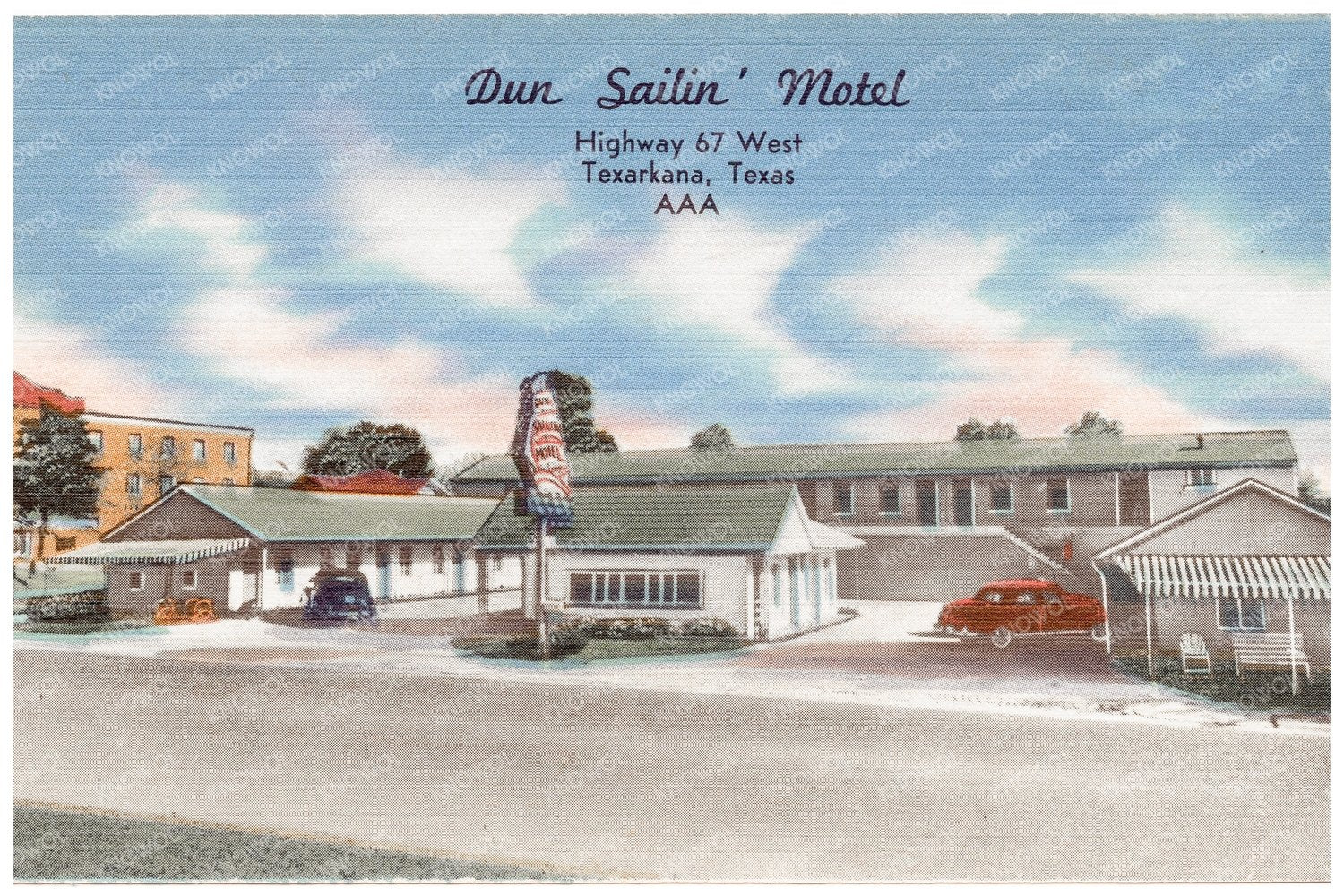 Dun Sailin Motel Vintage Postcard 1930 - 1945 - Available at KNOWOL