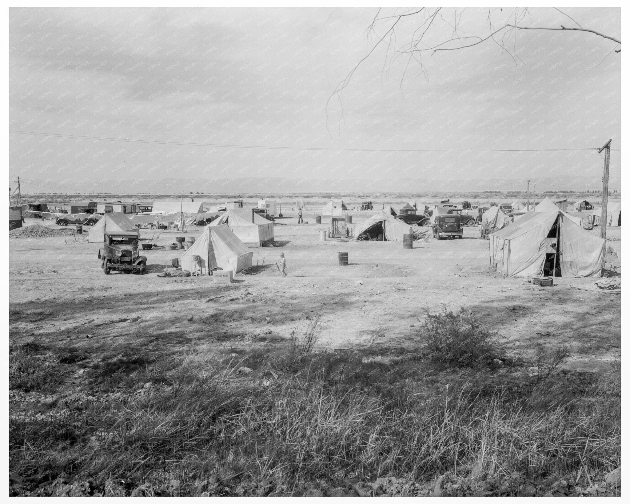 Dust Bowl Auto Camp California March 1937 Photo - Available at KNOWOL