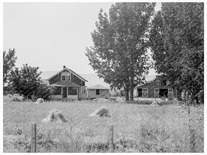 E. Houstons Farm Yakima County August 1939 - Available at KNOWOL