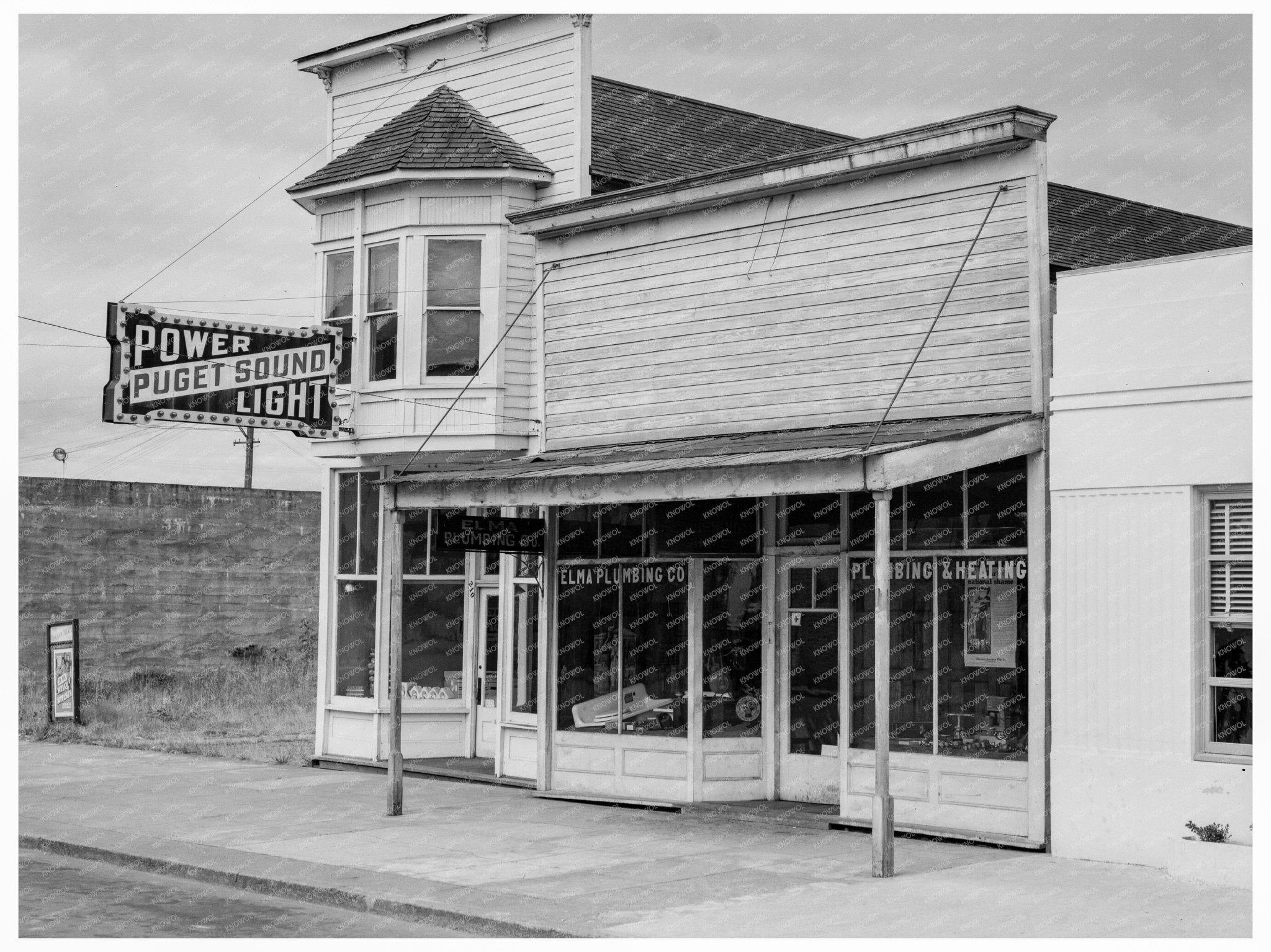 Elma Main Street August 1939 Vintage Photo - Available at KNOWOL