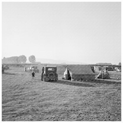 Families Camp Near Merrill Oregon Awaiting Mobile Unit 1939 - Available at KNOWOL