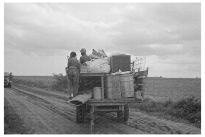 Families Relocating on Southeast Missouri Farms May 1938 - Available at KNOWOL