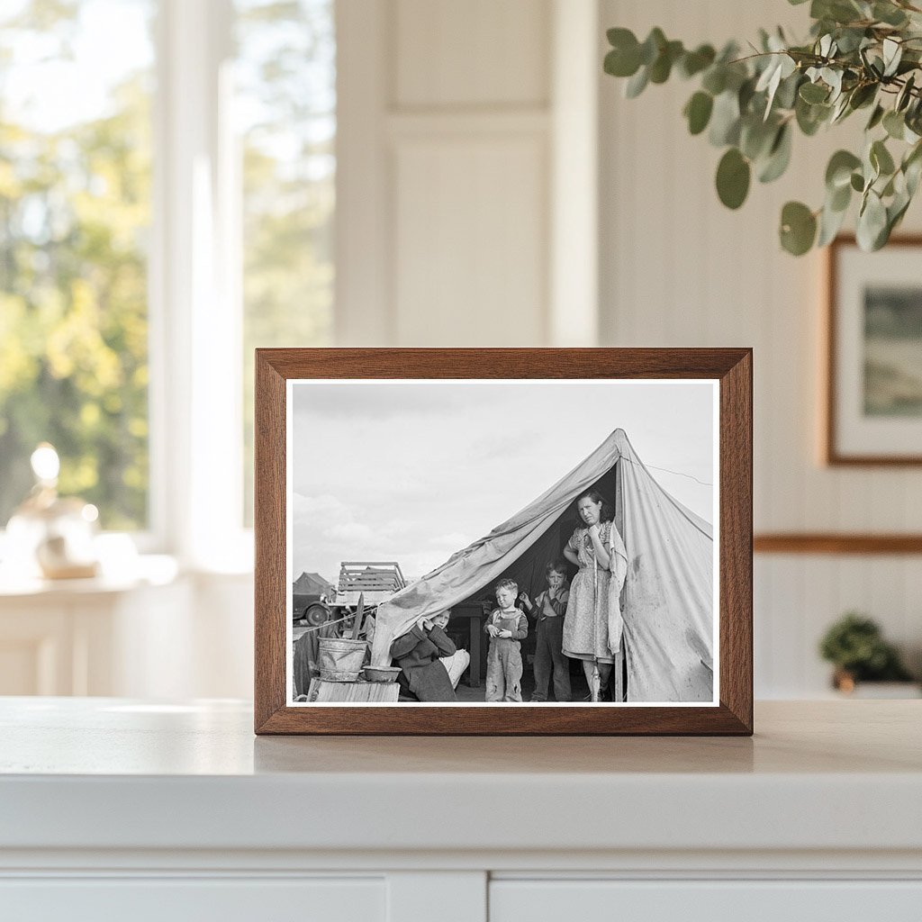 Family Harvesting Potatoes in Klamath County 1939 - Available at KNOWOL