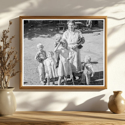 Family in Shacktown Yakima County Washington 1939 - Available at KNOWOL