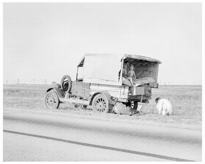 Family in Transit Texas 1936 Great Depression Photo - Available at KNOWOL