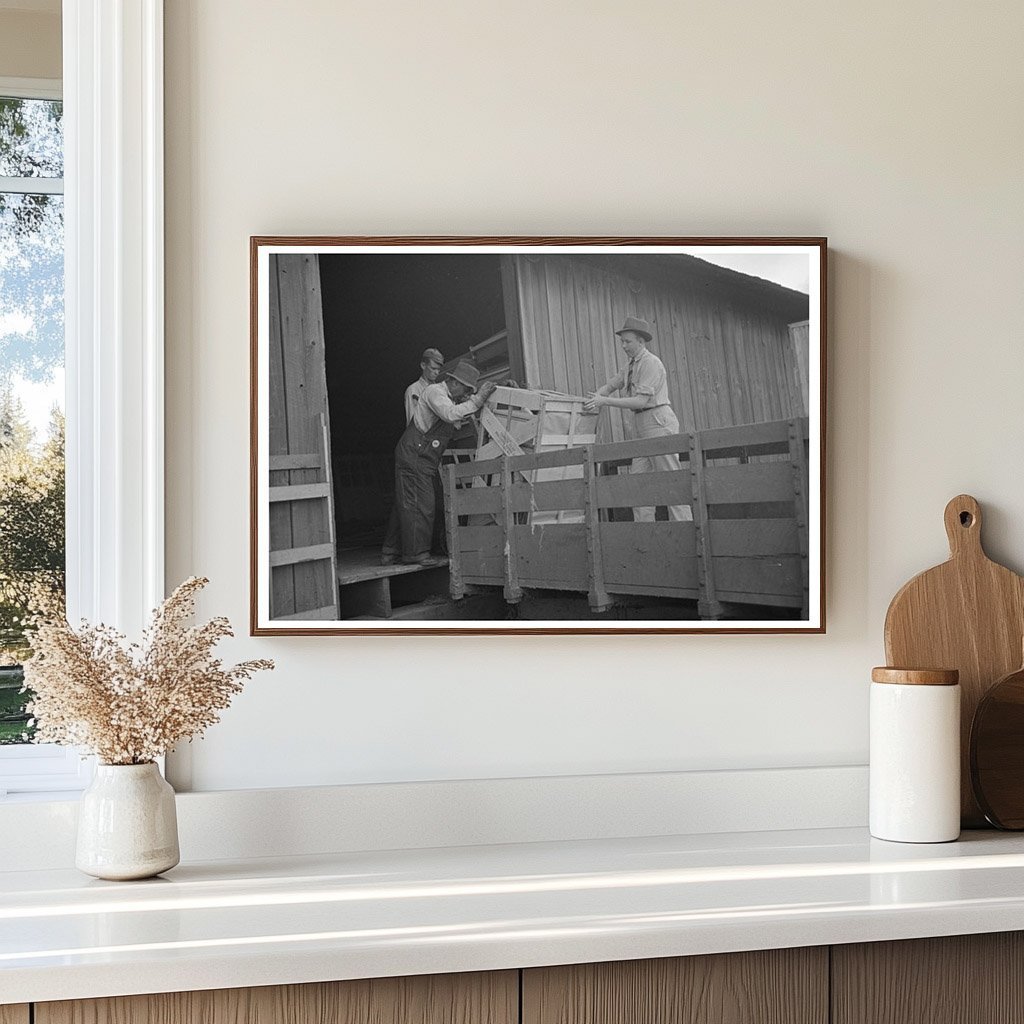 Family Loading Cook Stove in Southeast Missouri 1938 - Available at KNOWOL