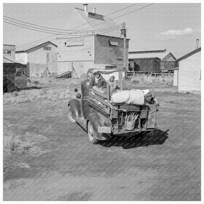 Family of Migrant Workers in Tulelake California 1939 - Available at KNOWOL