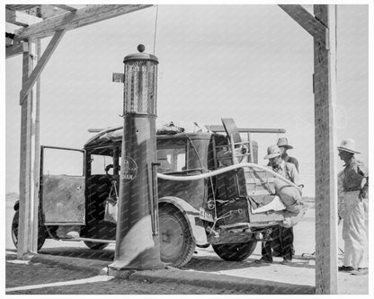 Family of Nine Traveling to California for Work May 1937 - Available at KNOWOL