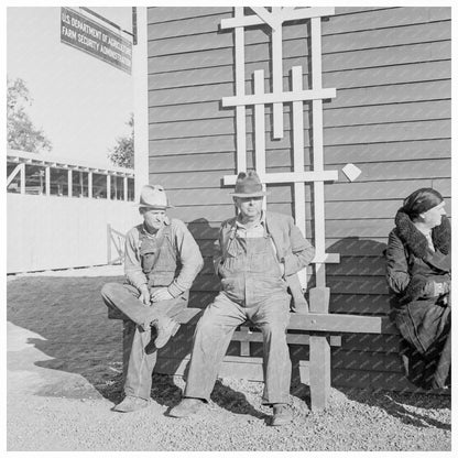 Farm Laborers Seek Assistance Tulare California 1938 - Available at KNOWOL