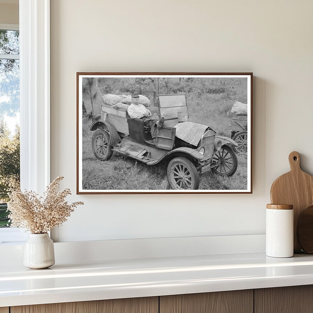 Farmer in Broken Ford Truck Amite City Louisiana 1938 - Available at KNOWOL