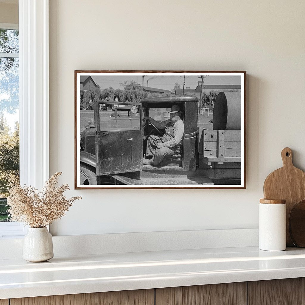 Farmer in Truck at Liquid Feed Station Owensboro 1938 - Available at KNOWOL