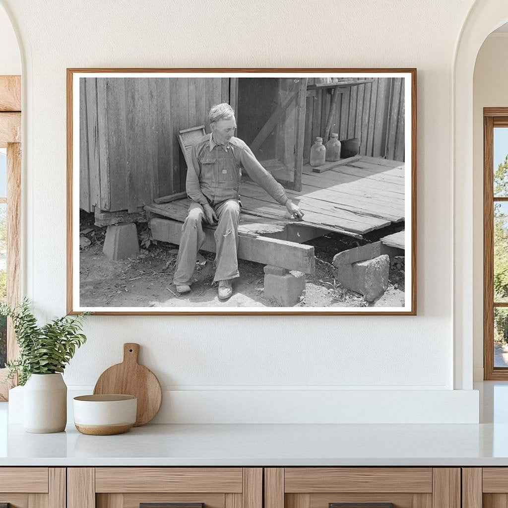 Farmer on Porch in New Madrid County May 1938 - Available at KNOWOL