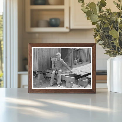 Farmer on Porch in New Madrid County May 1938 - Available at KNOWOL