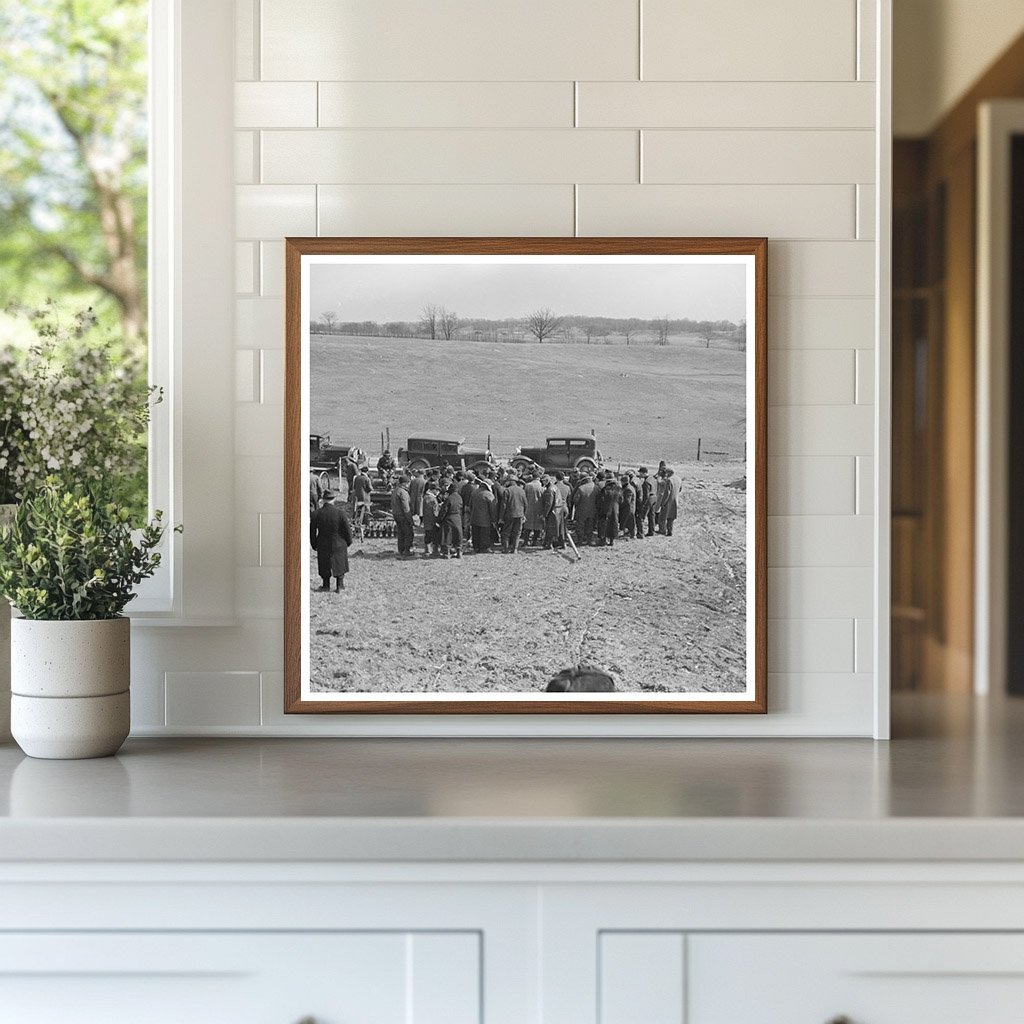 Farmers at Frank Sheroan Sale Montmorenci Indiana 1937 - Available at KNOWOL