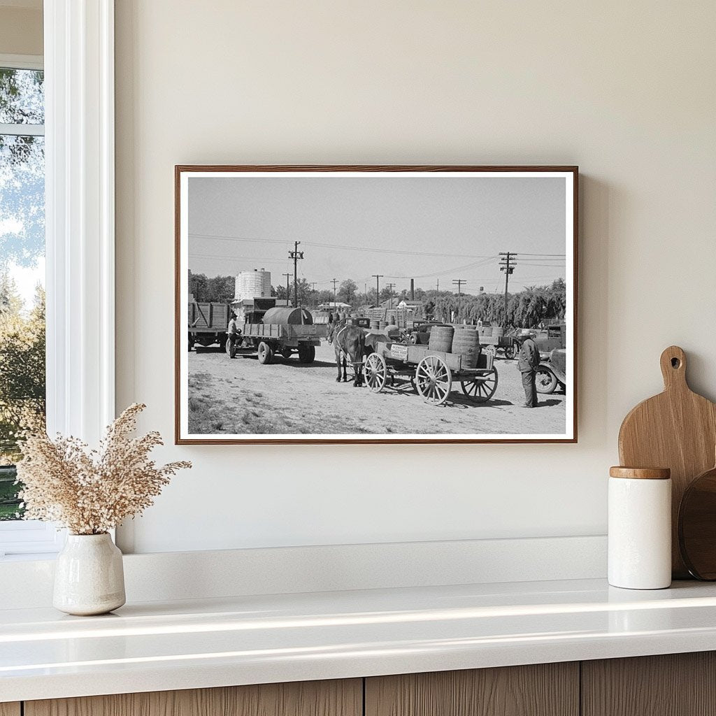 Farmers at Liquid Feed Loading Station Owensboro Kentucky 1938 - Available at KNOWOL