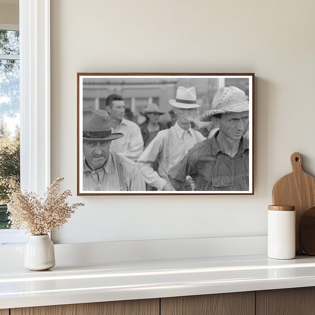 Farmers in Caruthersville Missouri August 1938 Vintage Photo - Available at KNOWOL