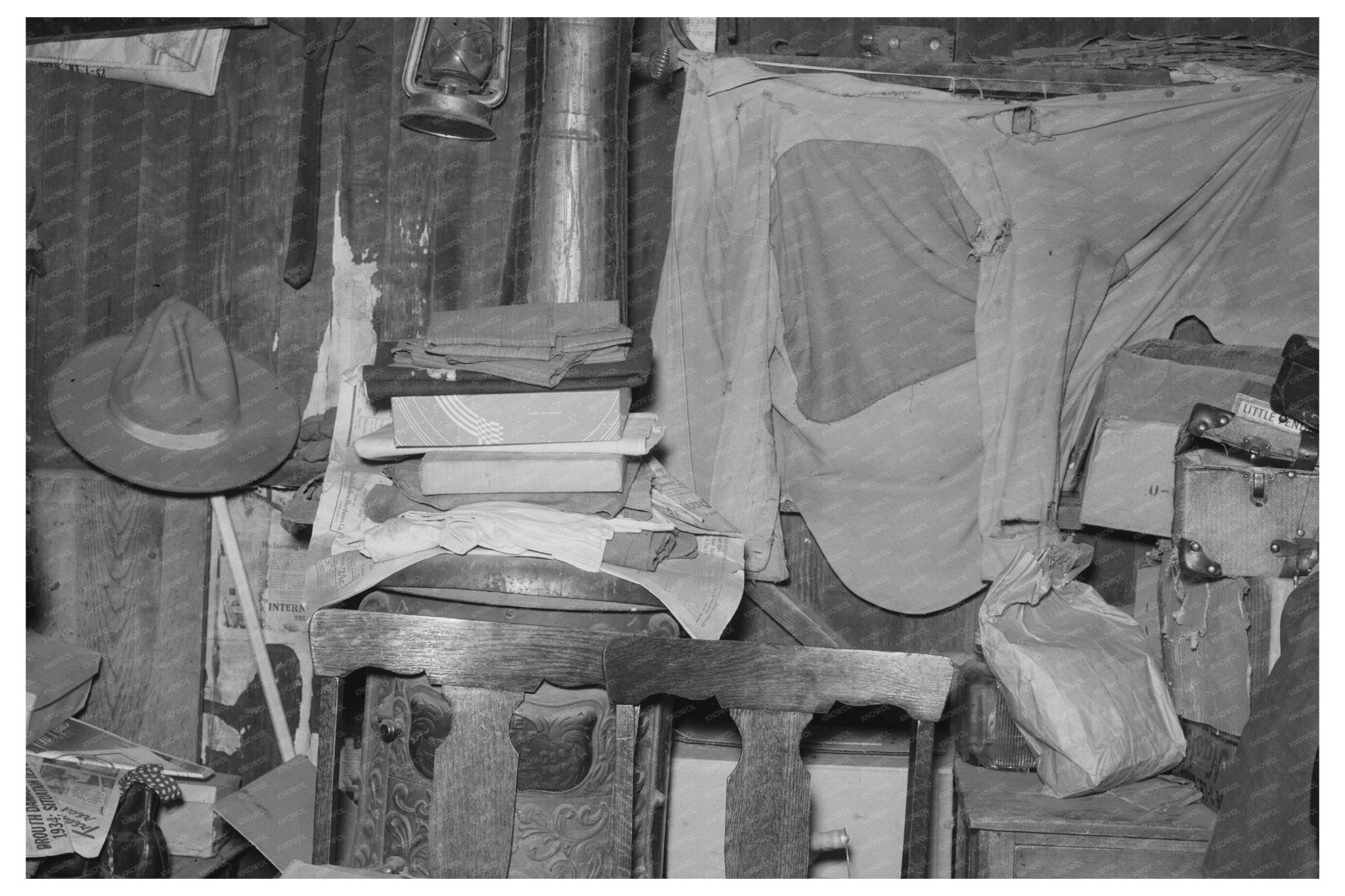 Farmhouse Interior Williams County North Dakota October 1937 - Available at KNOWOL