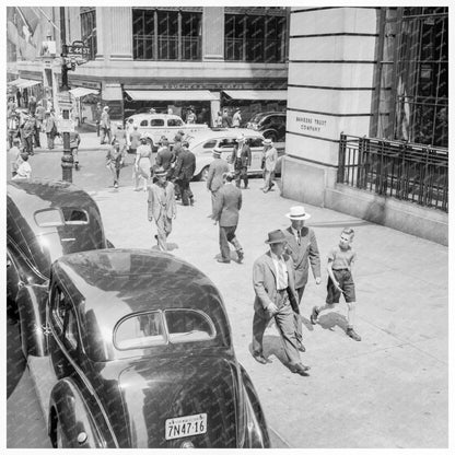 Fifth Avenue at 44th Street New York City July 1939 - Available at KNOWOL