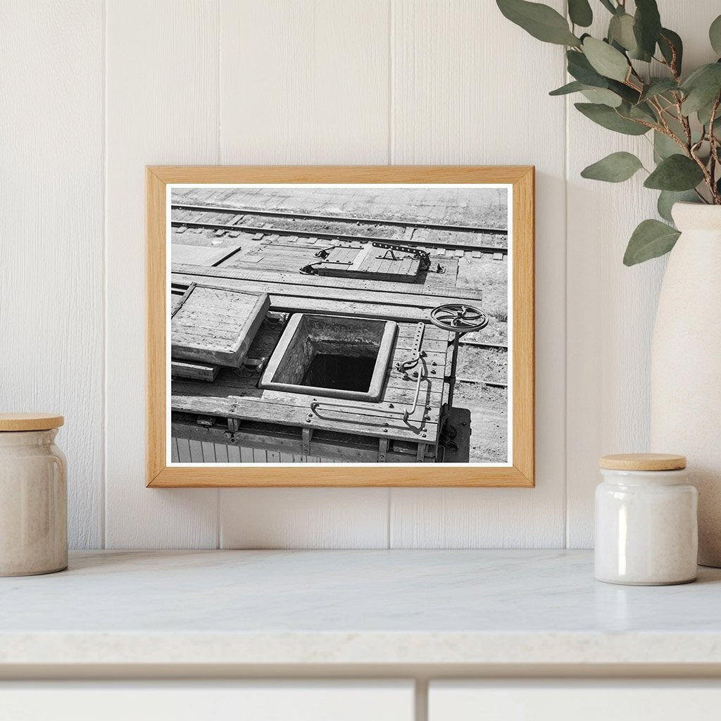 Freight Car at Potato Shed Tulelake California 1939 - Available at KNOWOL