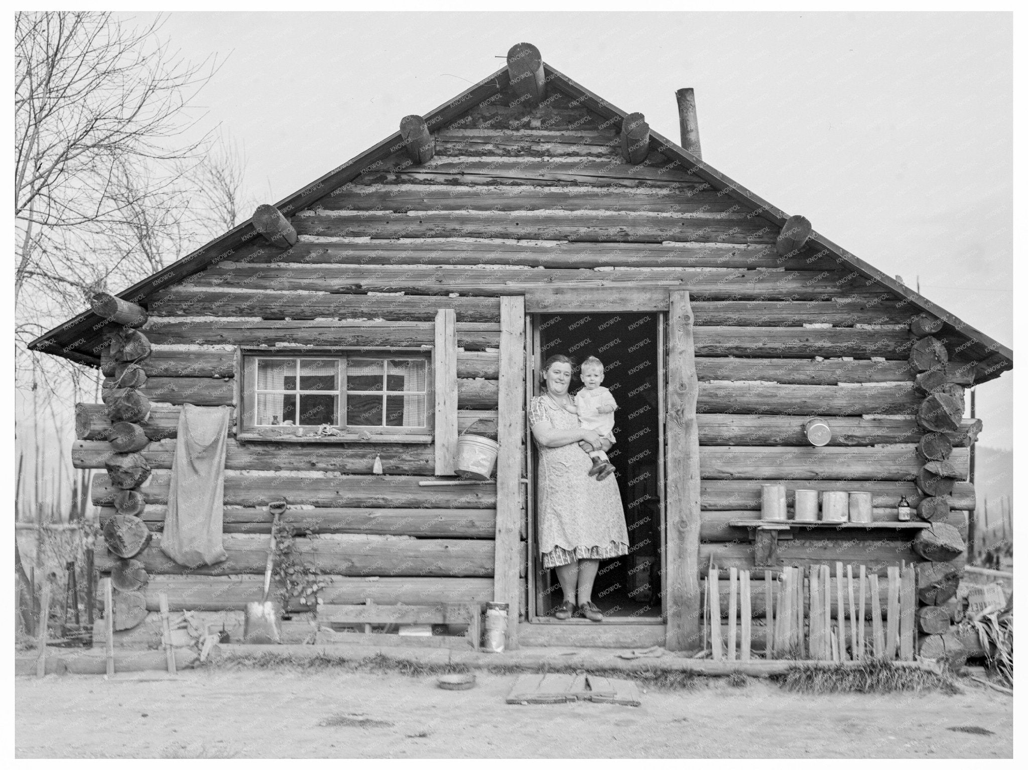 Halley Family Log House Bonner County Idaho 1939 - Available at KNOWOL