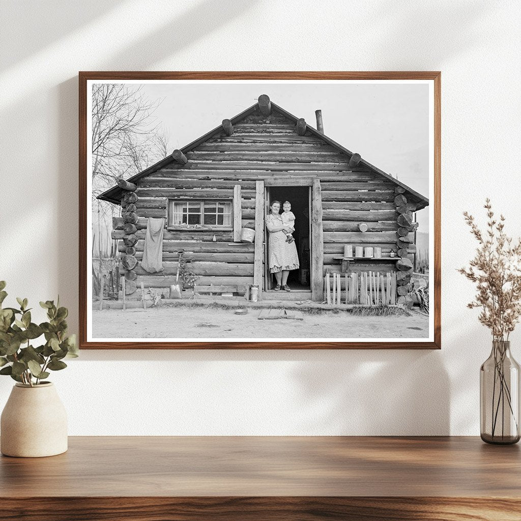 Halley Family Log House Bonner County Idaho 1939 - Available at KNOWOL