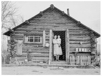 Halley Family Log House in Bonner County Idaho 1939 - Available at KNOWOL