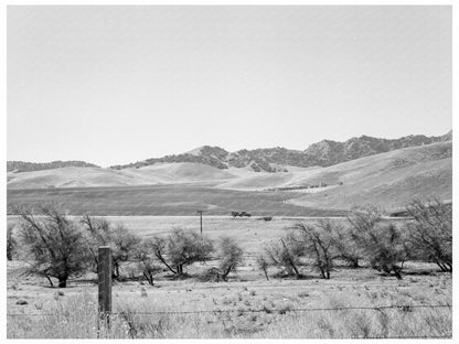 Heavy Truck on U.S. Route 99 Tehachapi Mountains 1939 - Available at KNOWOL