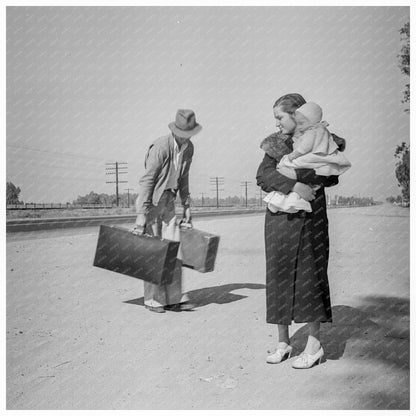 Hitchhiking Family on Highway 99 California 1936 - Available at KNOWOL