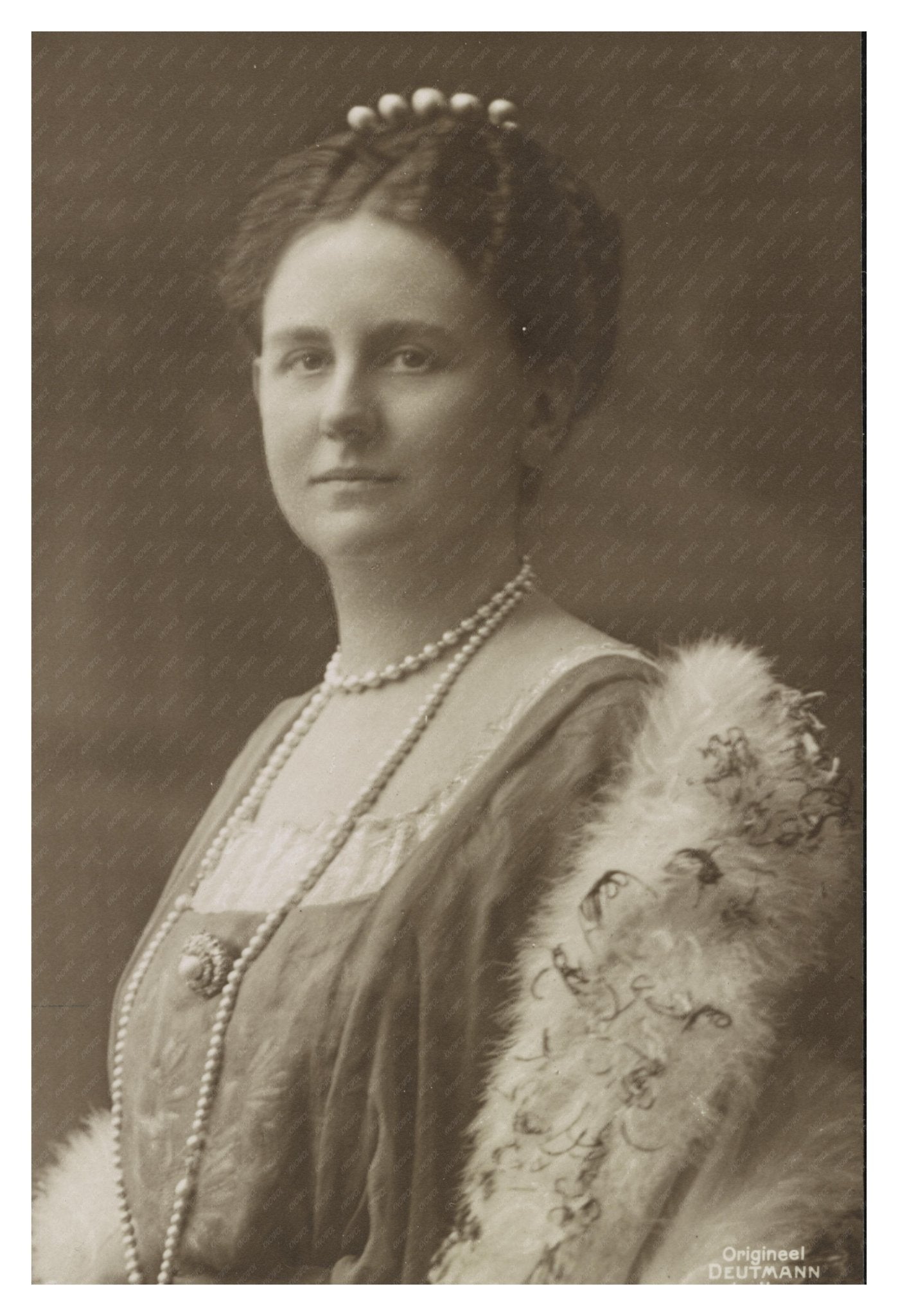 H.M. the Queen of Holland 1913 Vintage Portrait - Available at KNOWOL