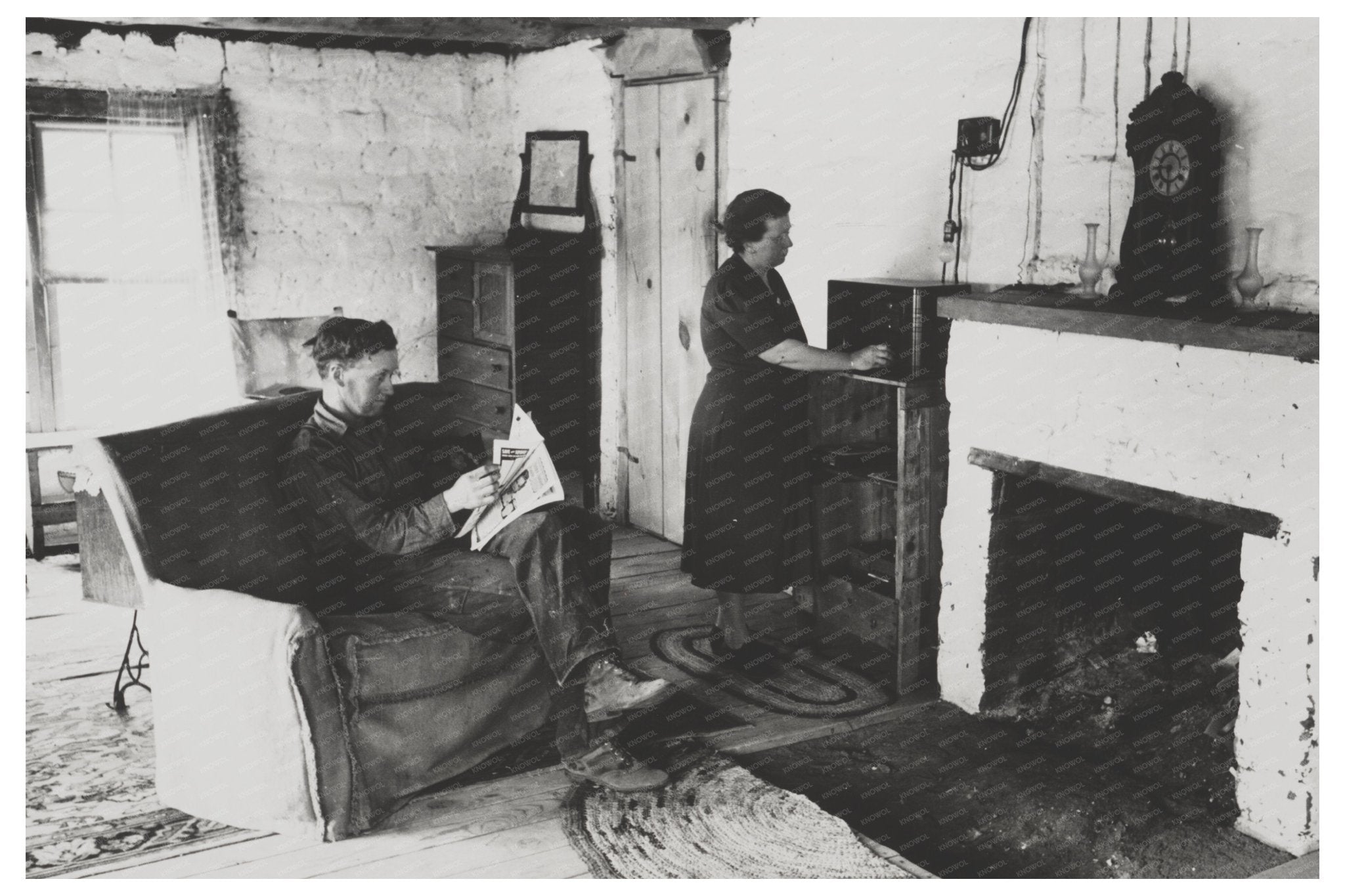 Homesteading Couple in Adobe House Pie Town New Mexico 1940 - Available at KNOWOL