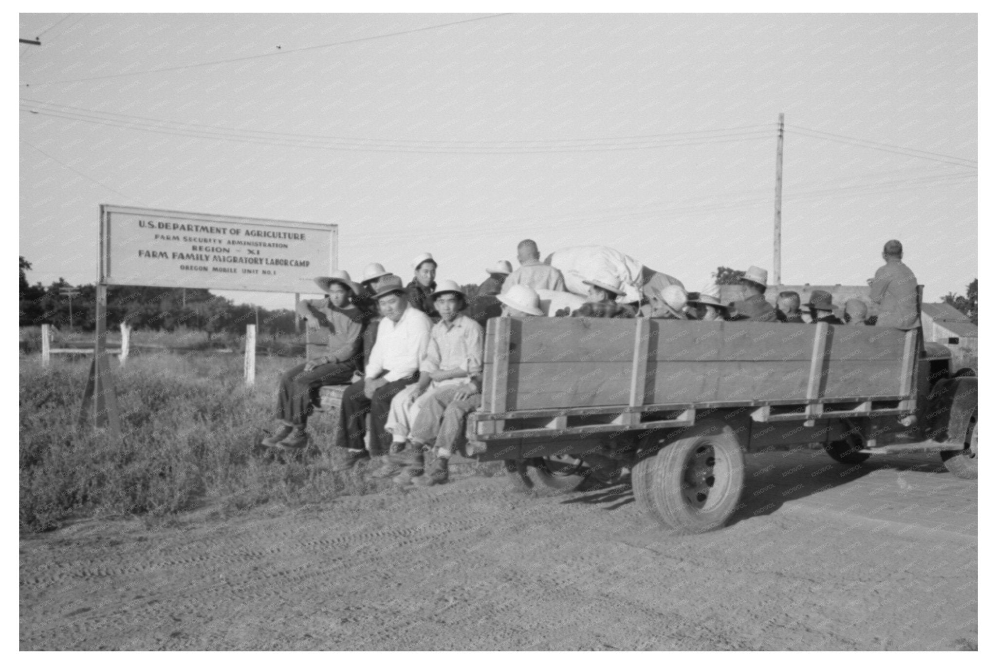 Japanese - American Farm Workers Nyssa Oregon 1942 - Available at KNOWOL