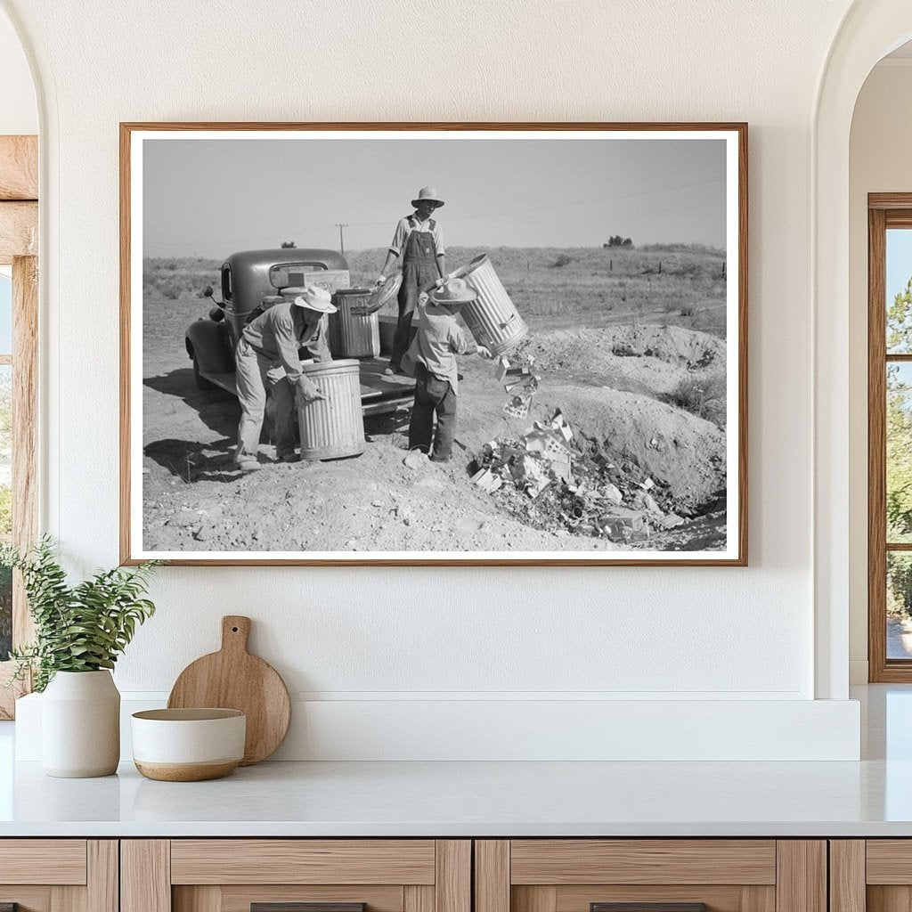 Japanese - Americans in Garbage Disposal Nyssa Oregon 1942 - Available at KNOWOL