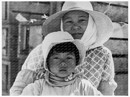 Japanese Mother and Daughter Farming Guadalupe 1937 - Available at KNOWOL