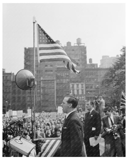 John Dudley at D - Day Rally Madison Square NYC 1944 - Available at KNOWOL