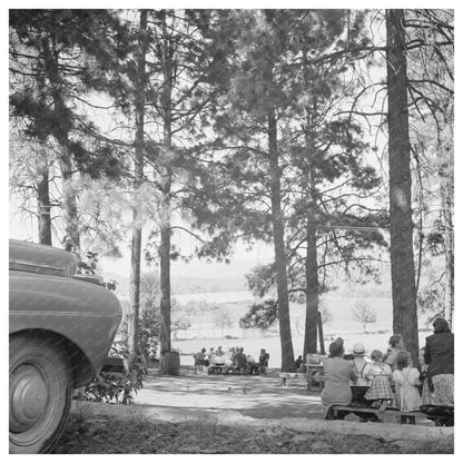 Klamath Falls Oregon Sunday Afternoon Park Scene 1942 - Available at KNOWOL